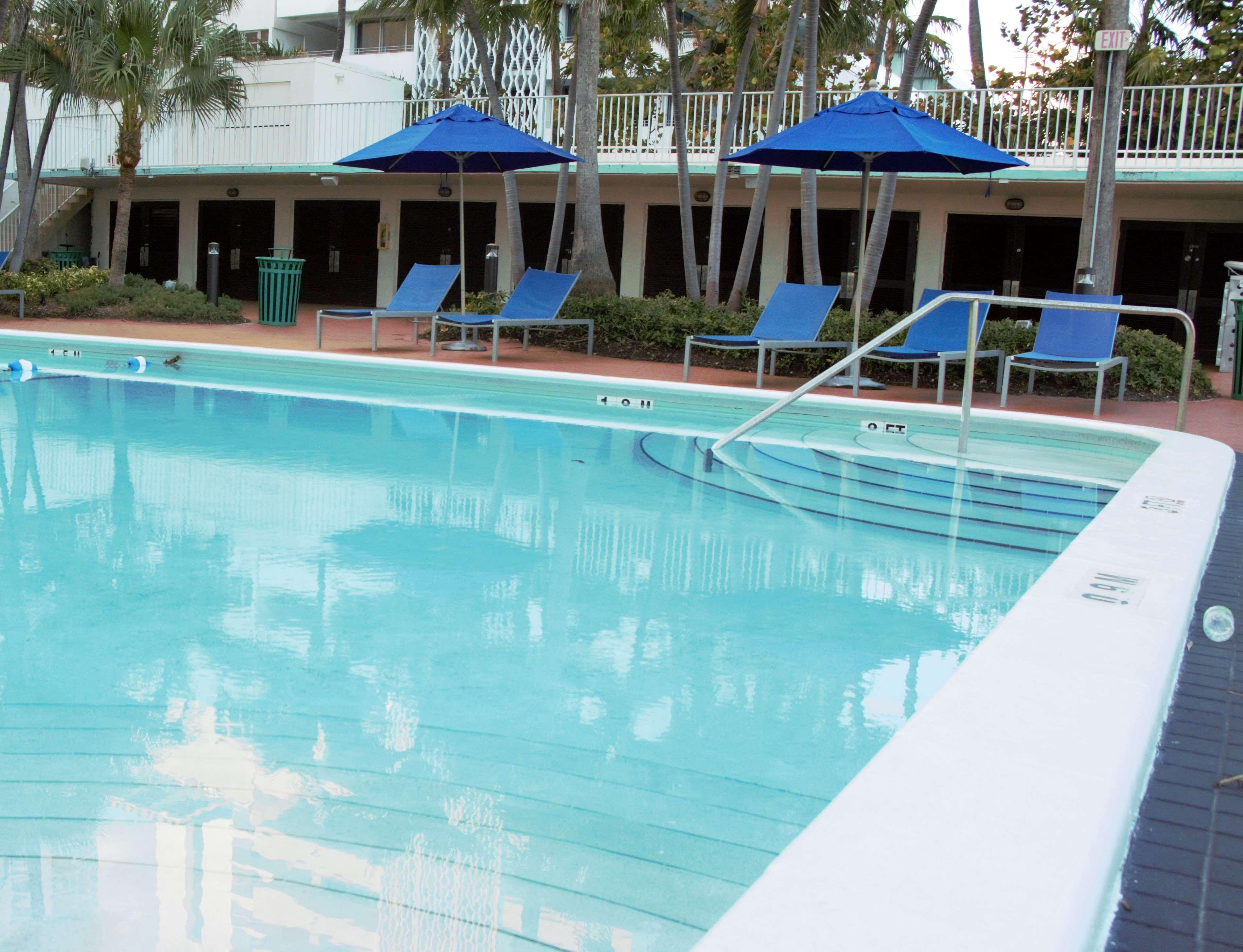 Radisson Resort Майами-Бич Экстерьер фото